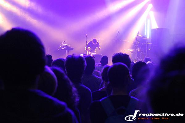 Experimentierfreudig - Maifeld Derby 2016 bestätigt erste Bands: Destroyer, Die Nerven und Käptn Peng 